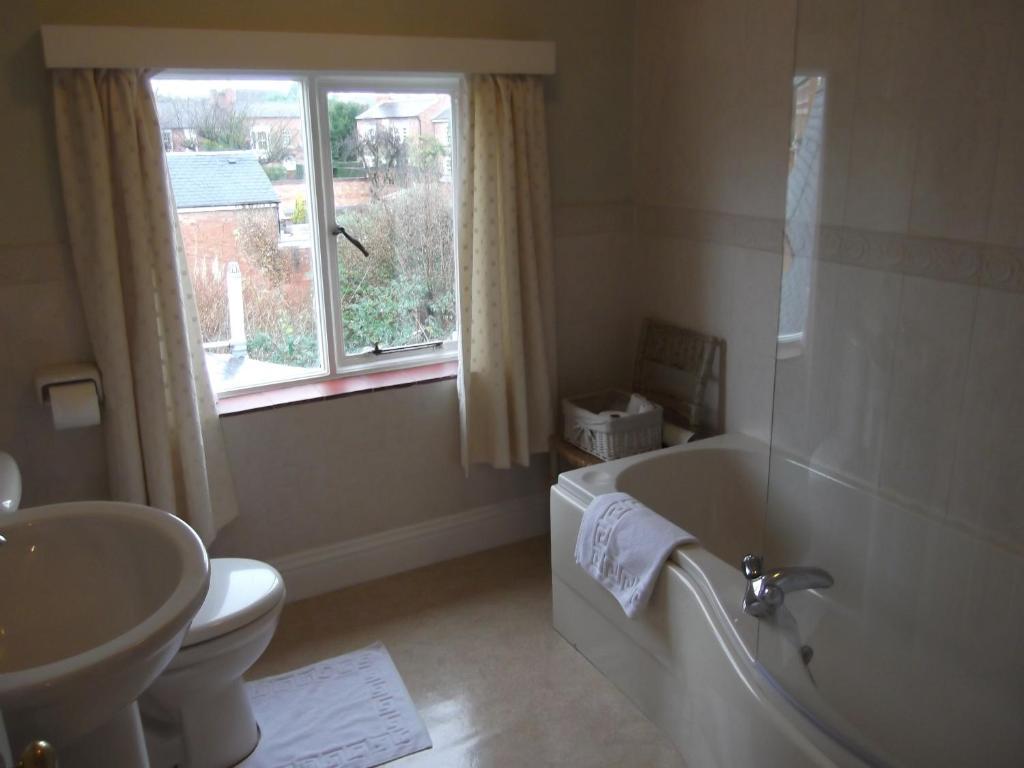 Courtland Hotel Stratford-upon-Avon Quarto foto